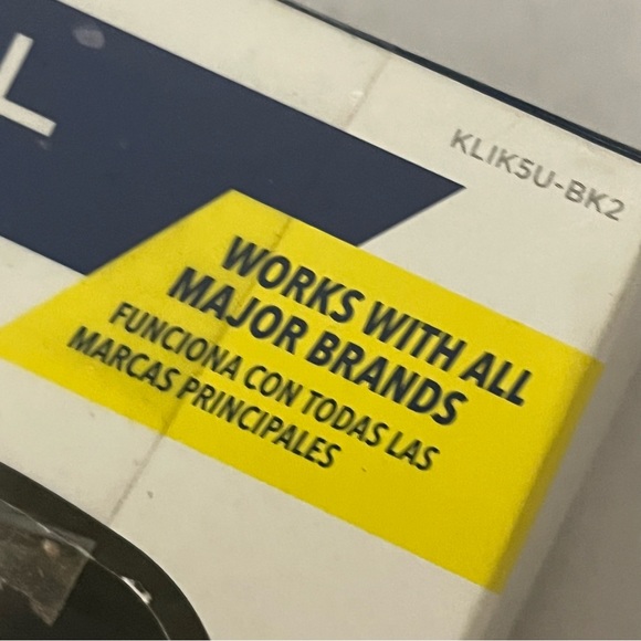 Universal 2 Button  Garage Opener by Chamberlain - Picture 3 of 6